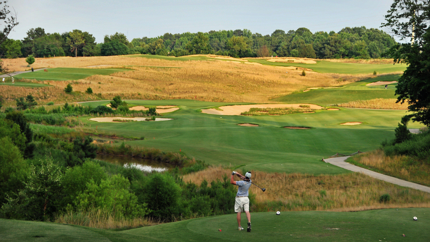 Golfer playing on Lonnie Poole Golf Course